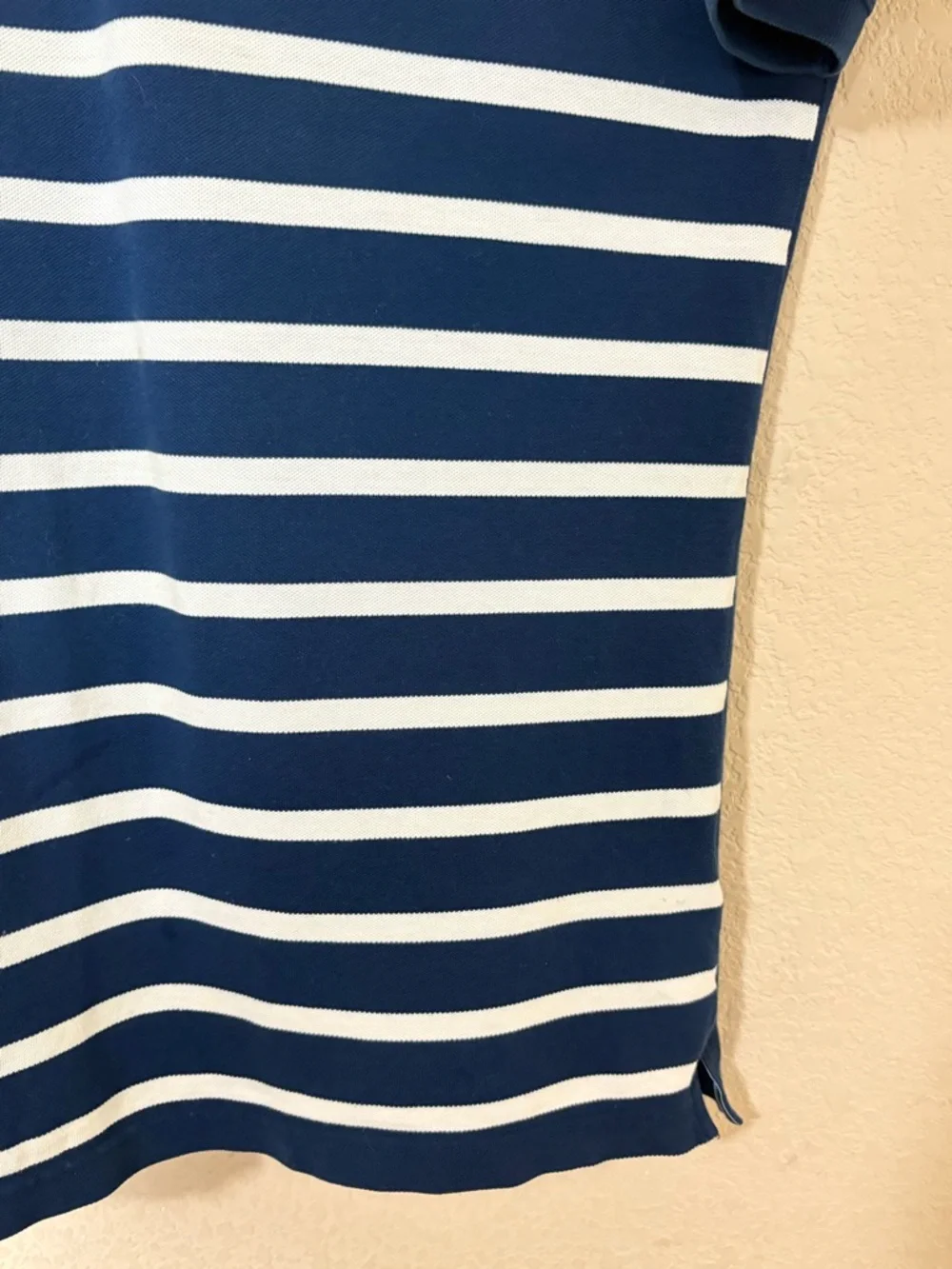 Banana Republic MULTI-STRIPE PIQUE POLO Blue & White Short Sleeve Shirt Large